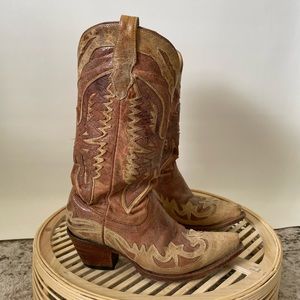 Corral vintage eagle brown pointed toe cowgirl boots